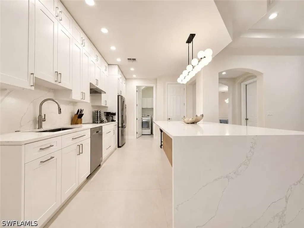 12667 Biscayne Court Naples FL 34105