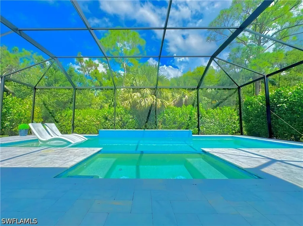 12667 Biscayne Court Naples FL 34105