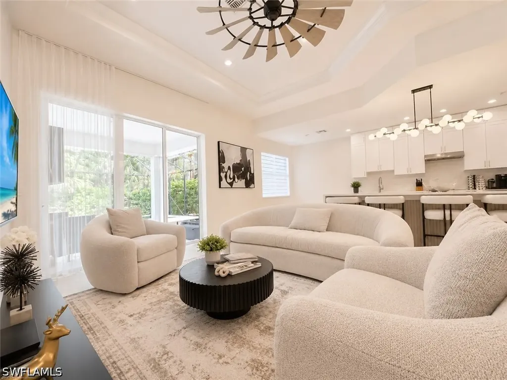 12667 Biscayne Court Naples FL 34105