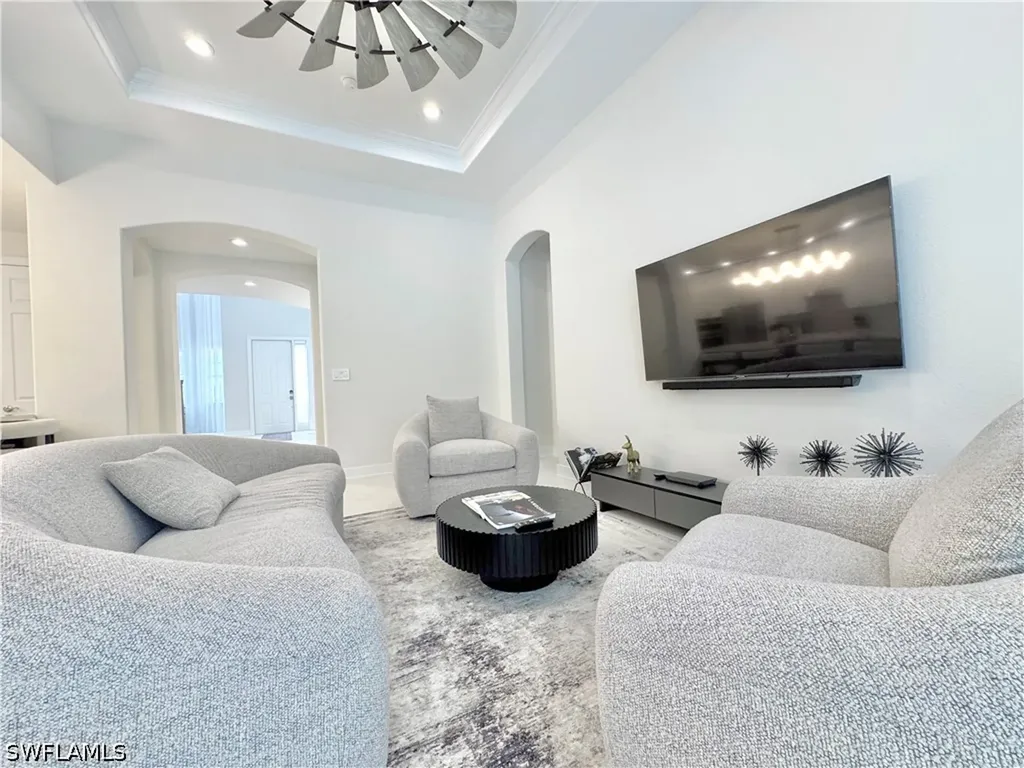 12667 Biscayne Court Naples FL 34105