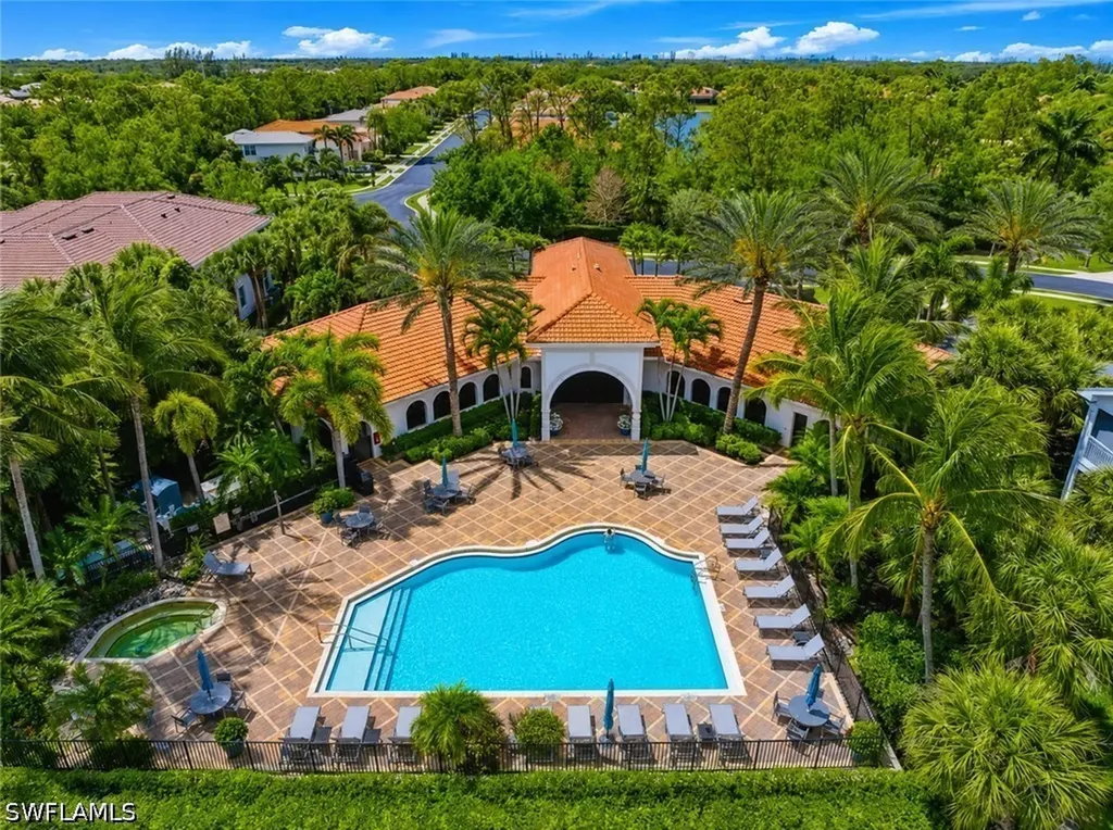 12667 Biscayne Court Naples FL 34105