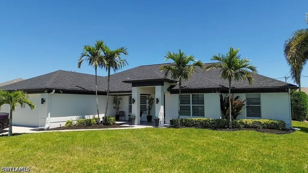19 NW 13th Place Cape Coral FL 33993