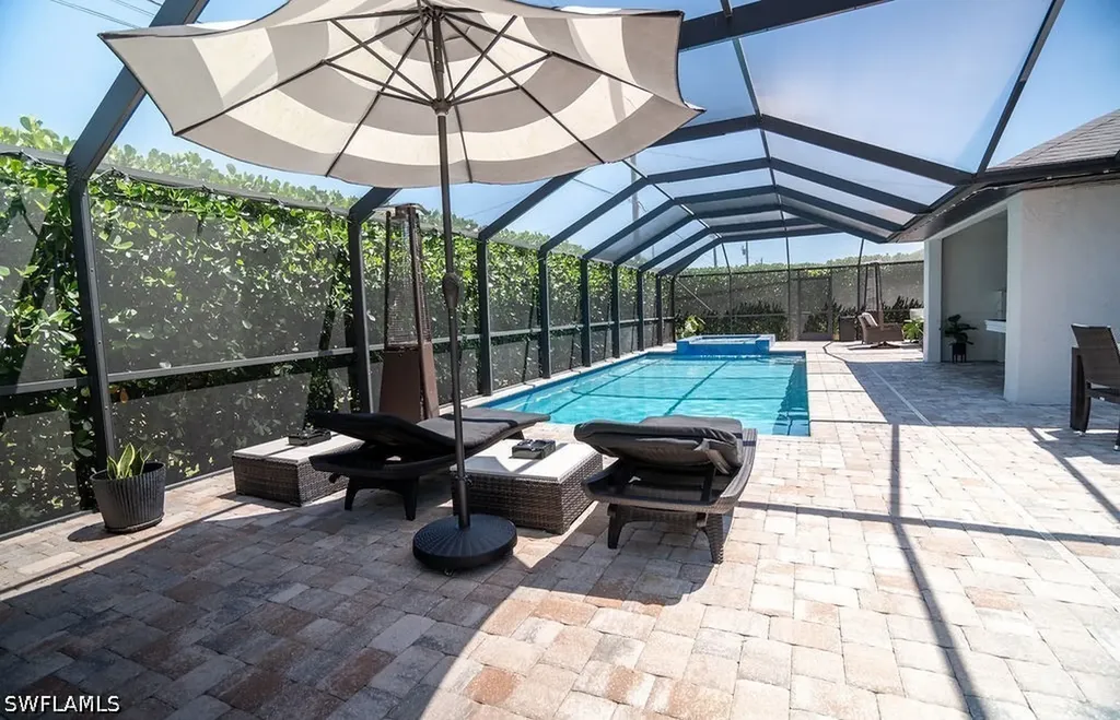 19 NW 13th Place Cape Coral FL 33993