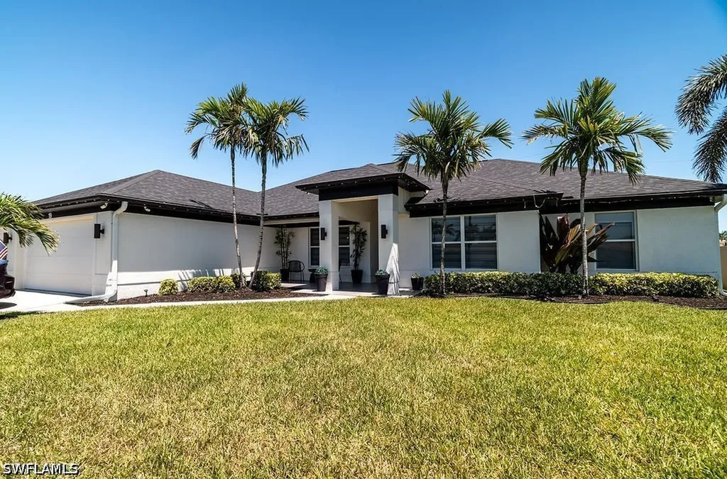19 NW 13th Place Cape Coral FL 33993