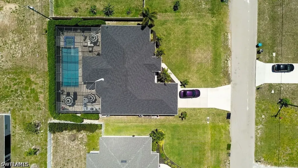 19 NW 13th Place Cape Coral FL 33993