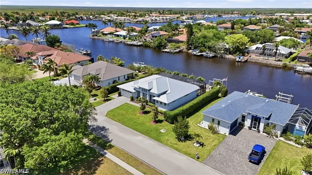 141 Wilderness Cay Naples FL 34114