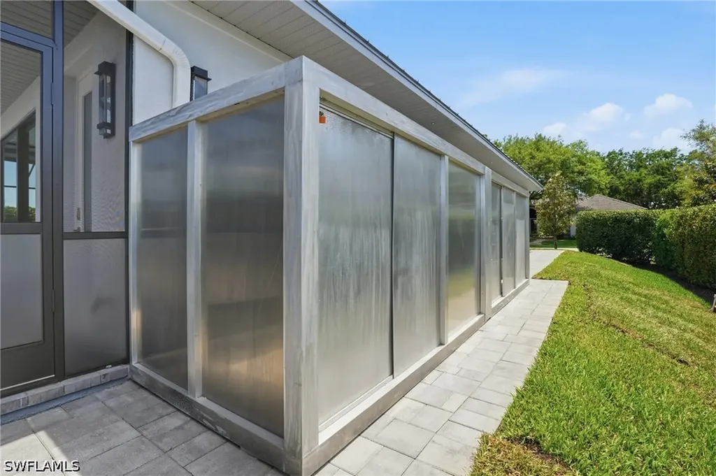 141 Wilderness Cay Naples FL 34114