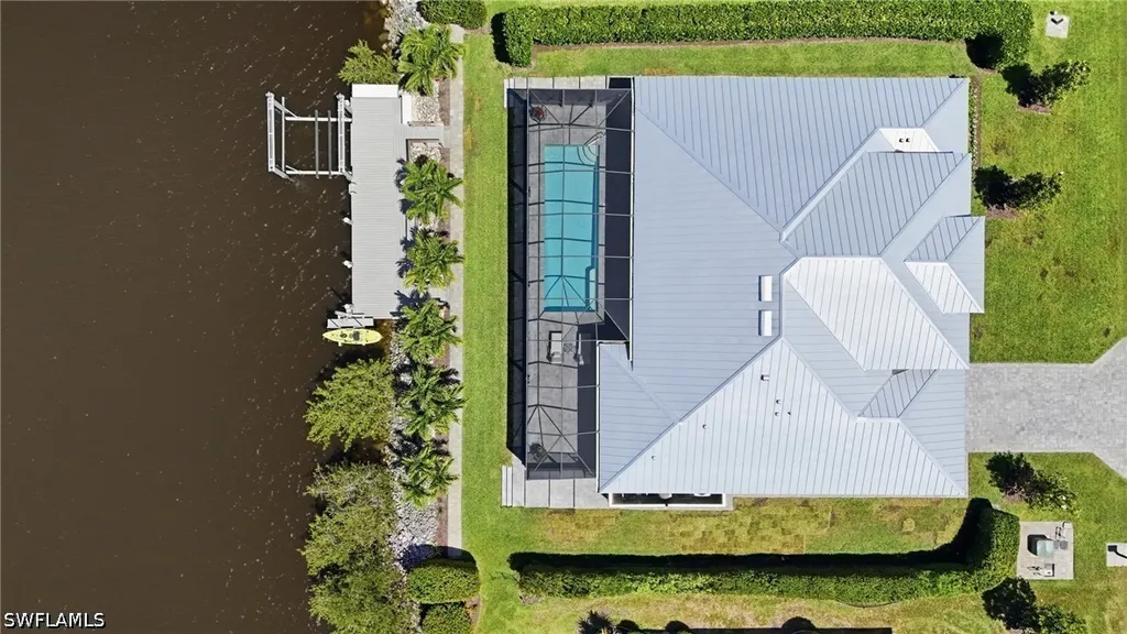 141 Wilderness Cay Naples FL 34114