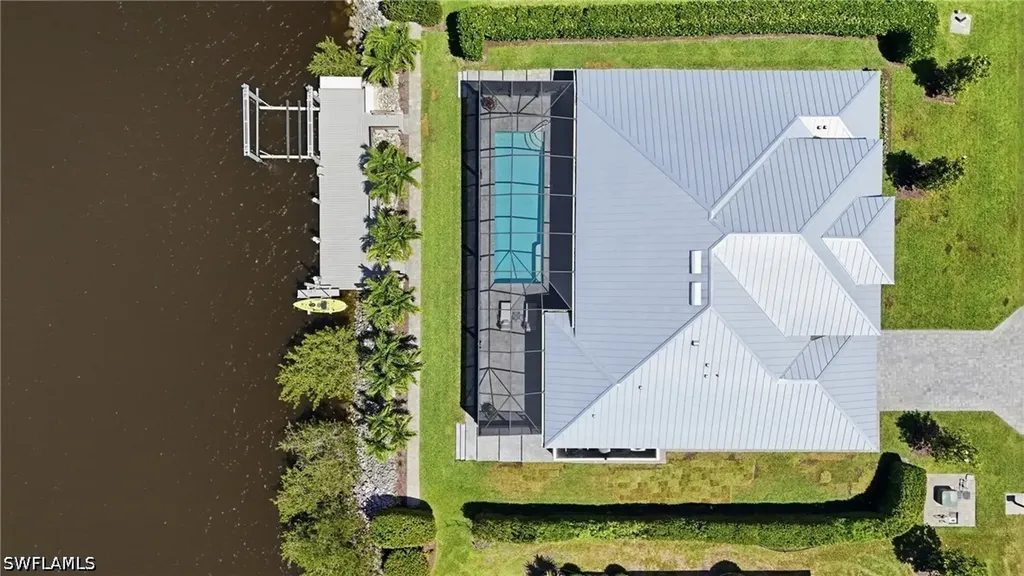 141 Wilderness Cay Naples FL 34114