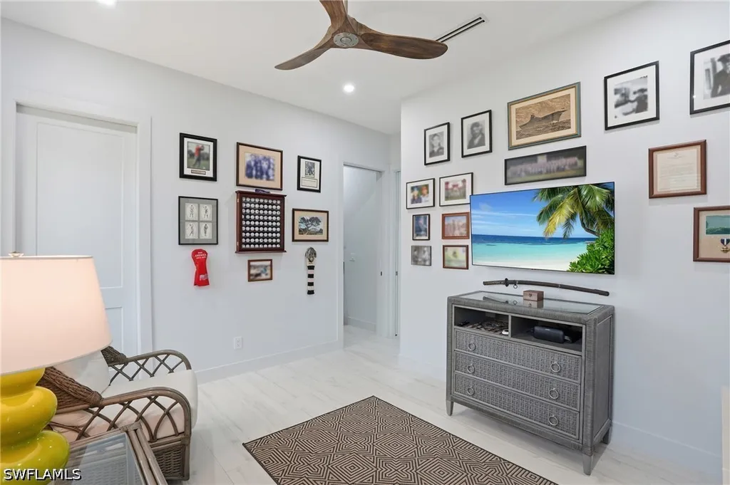 141 Wilderness Cay Naples FL 34114