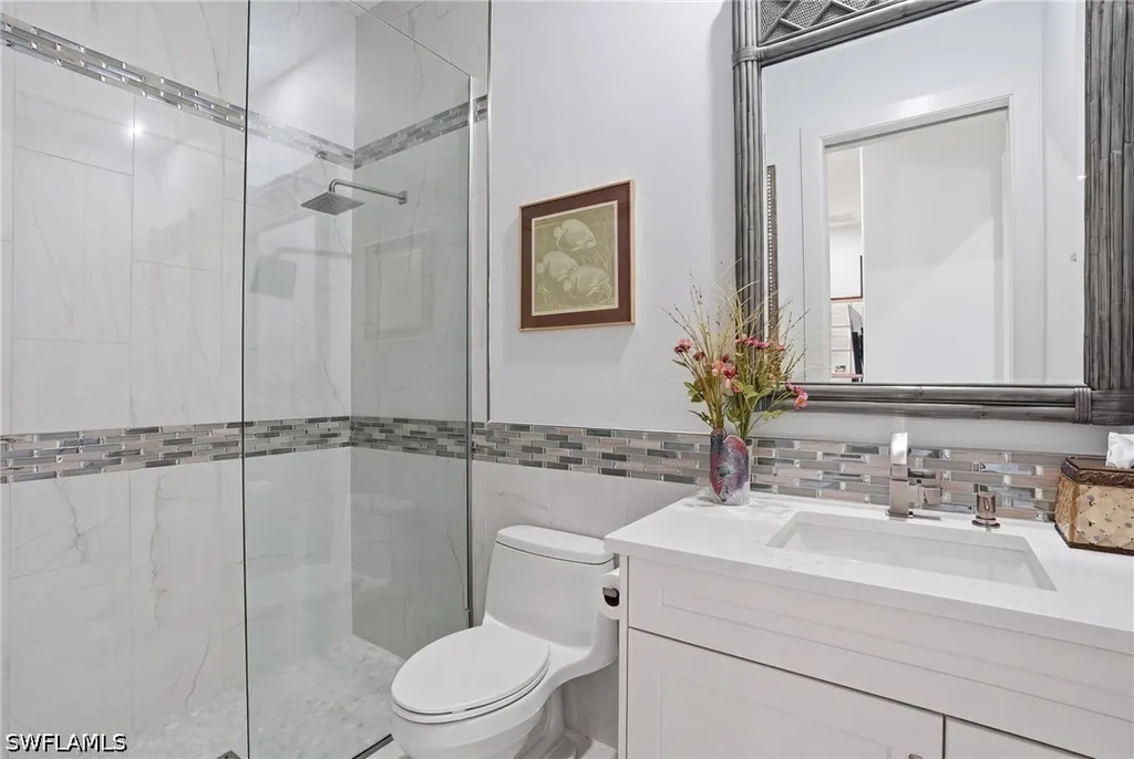 141 Wilderness Cay Naples FL 34114
