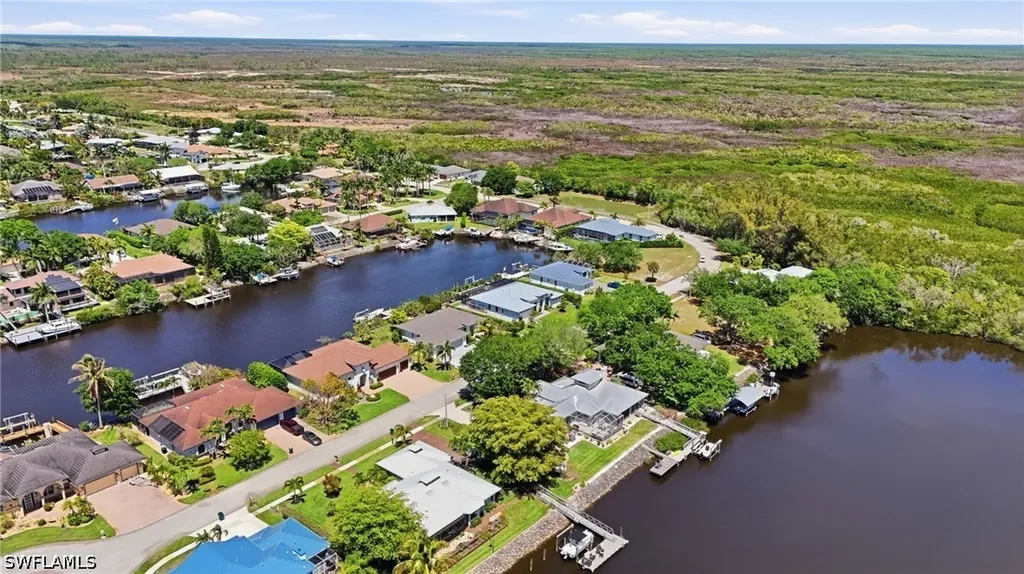 141 Wilderness Cay Naples FL 34114