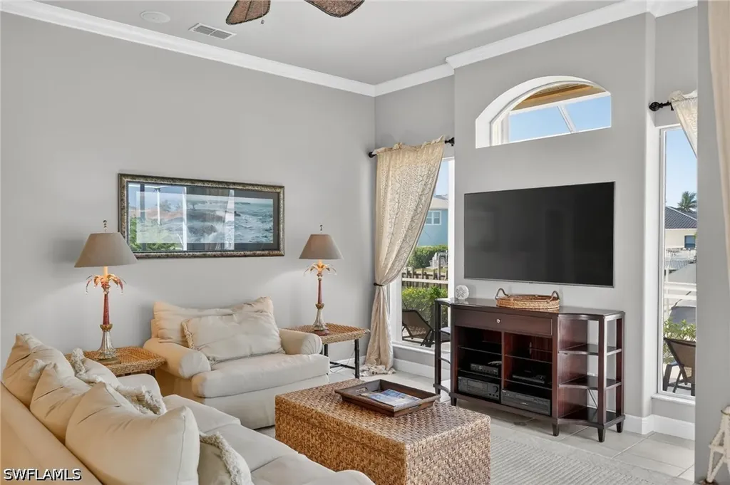 400 Waterleaf Court Marco Island FL 34145