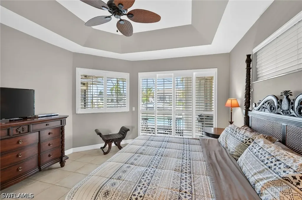 400 Waterleaf Court Marco Island FL 34145
