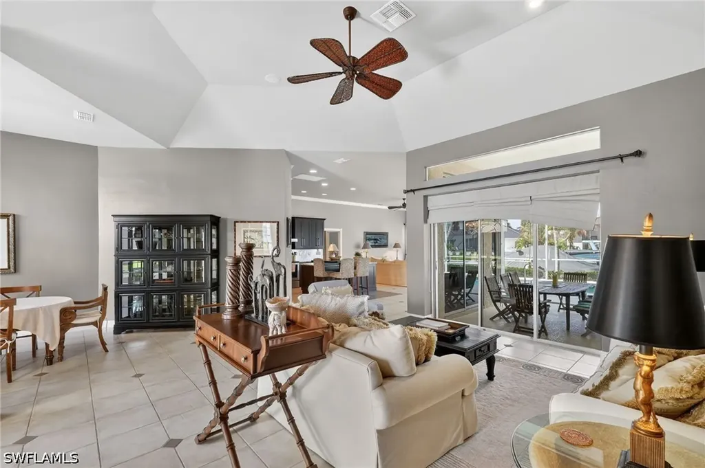 400 Waterleaf Court Marco Island FL 34145