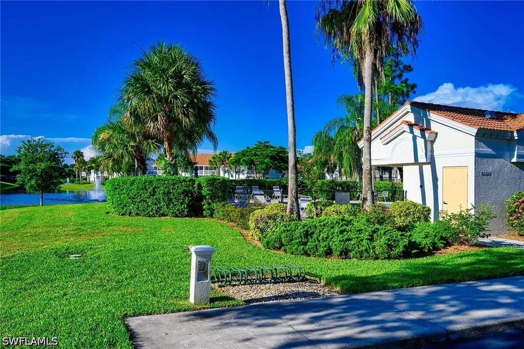 5125 Cedar Springs Drive Naples FL 34110