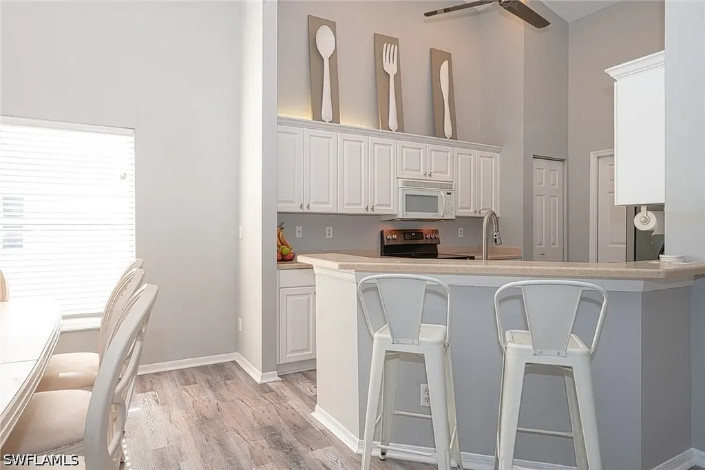 5125 Cedar Springs Drive Naples FL 34110