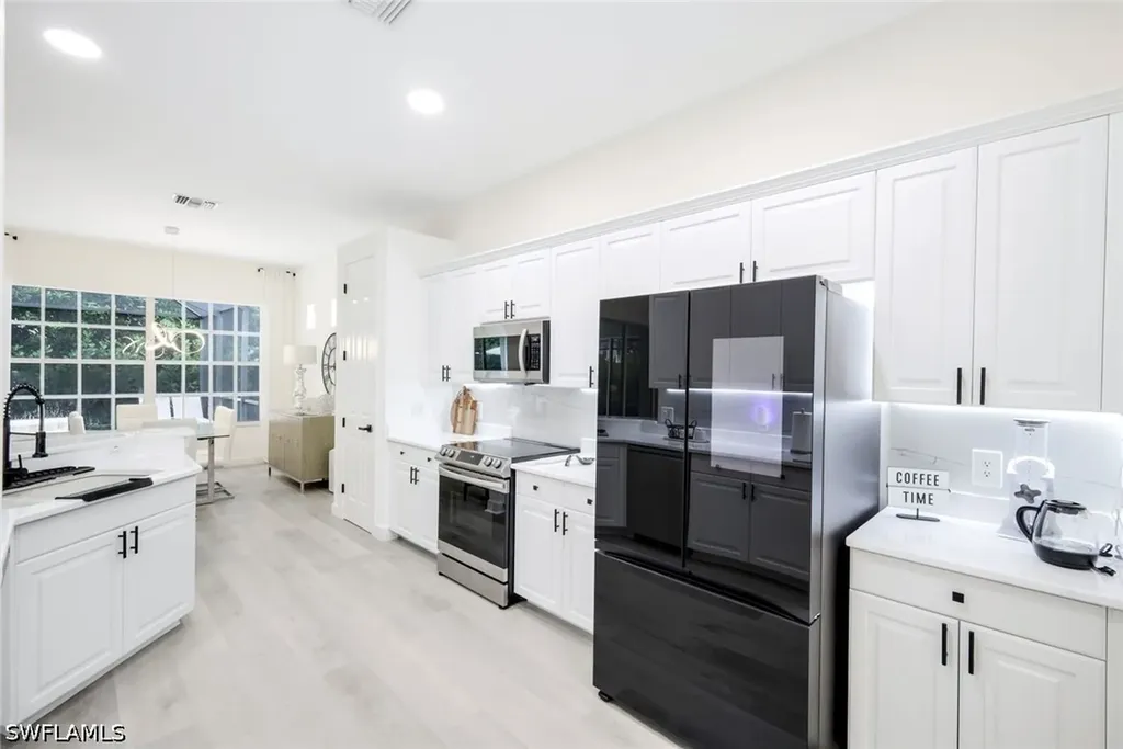 16188 Parque Lane Naples FL 34110