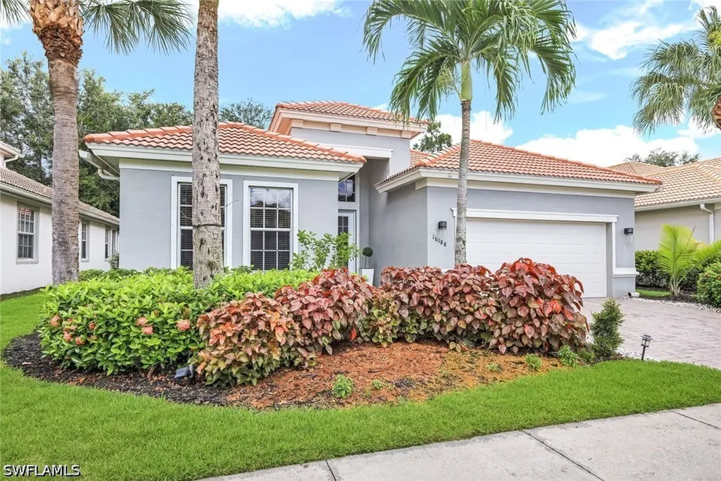 16188 Parque Lane Naples FL 34110