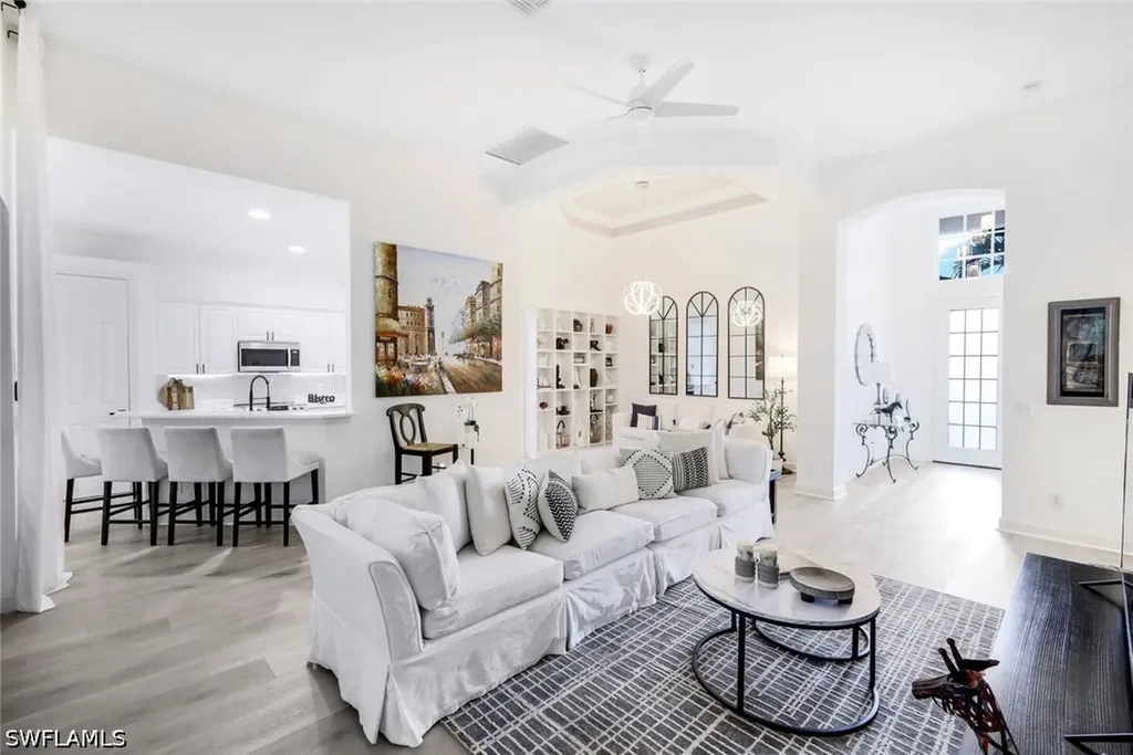 16188 Parque Lane Naples FL 34110