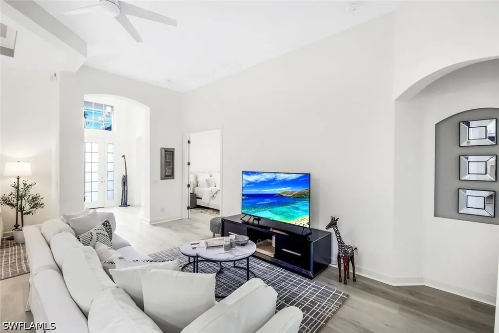 16188 Parque Lane Naples FL 34110