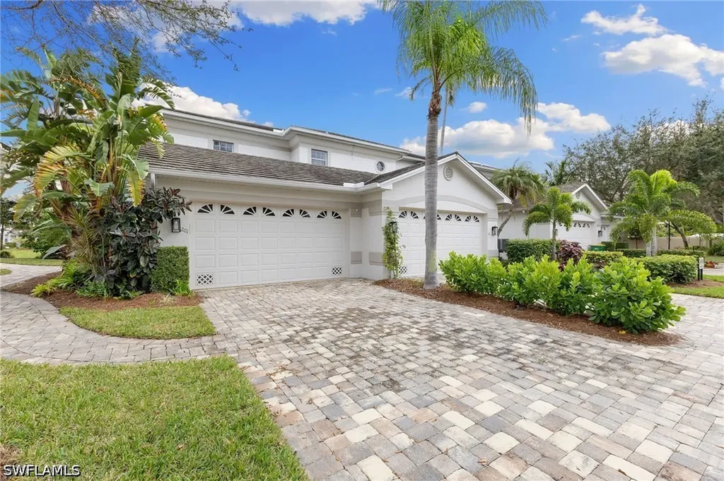 5080 Yacht Harbor Circle Naples FL 34112