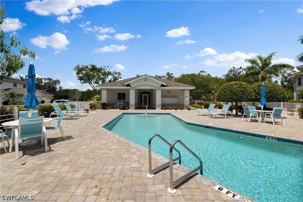 5080 Yacht Harbor Circle Naples FL 34112