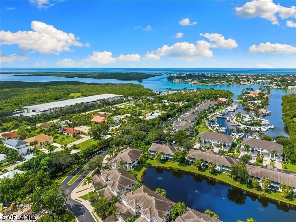 5080 Yacht Harbor Circle Naples FL 34112
