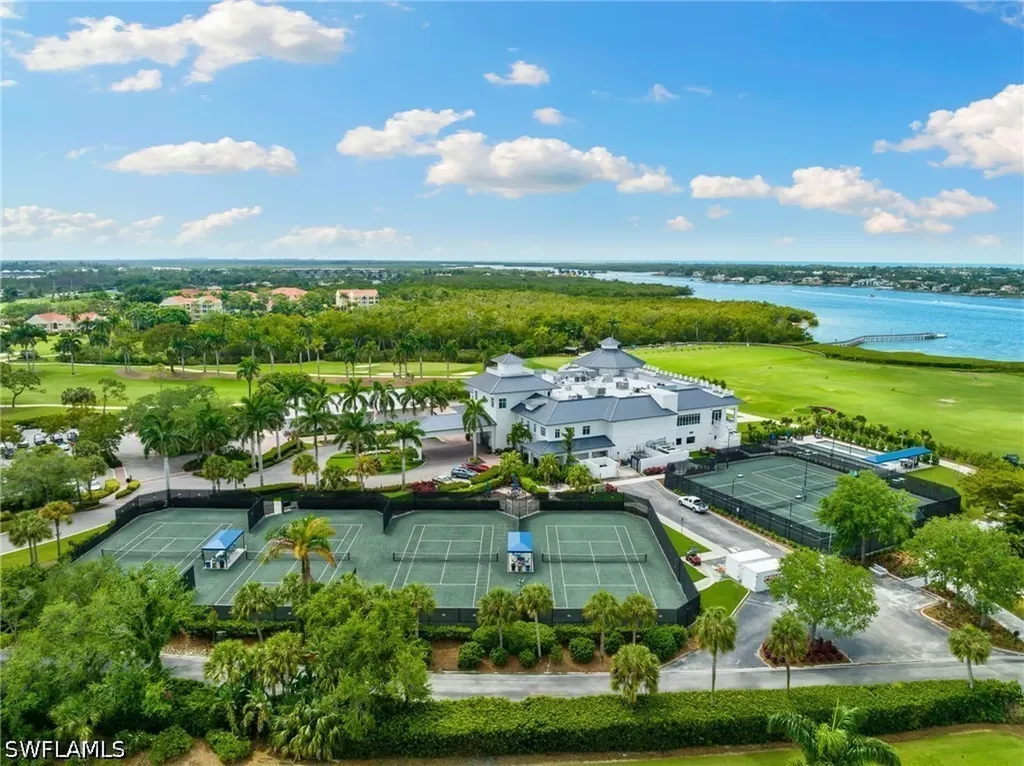 5080 Yacht Harbor Circle Naples FL 34112