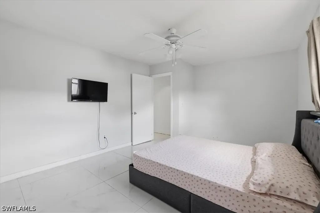 1210 E 3rd Street Lehigh Acres FL 33936