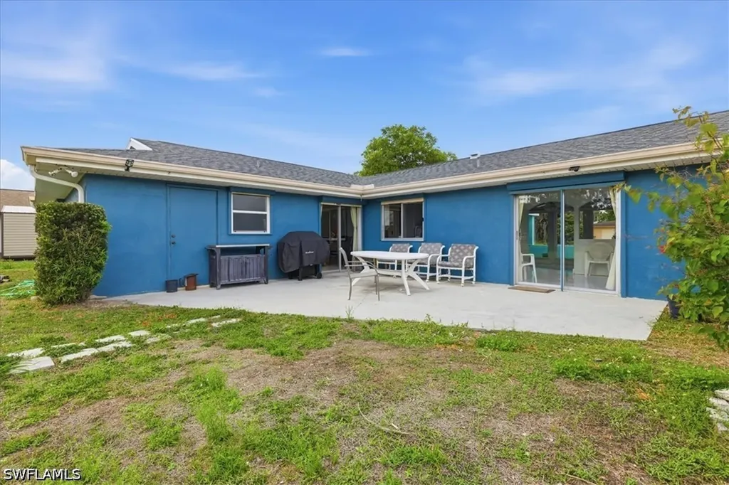 1210 E 3rd Street Lehigh Acres FL 33936