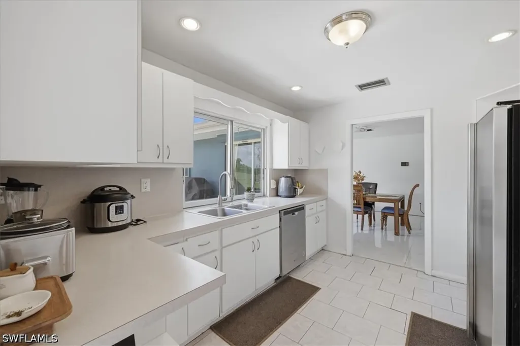 1210 E 3rd Street Lehigh Acres FL 33936