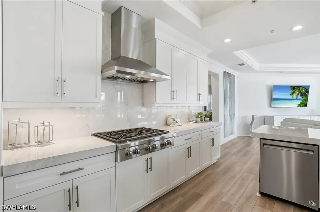 17701 Via Bella Acqua Court Miromar Lakes FL 33913