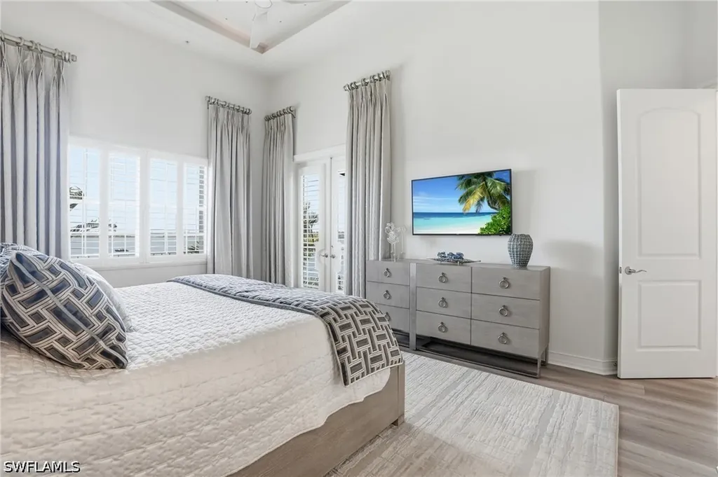 17701 Via Bella Acqua Court Miromar Lakes FL 33913