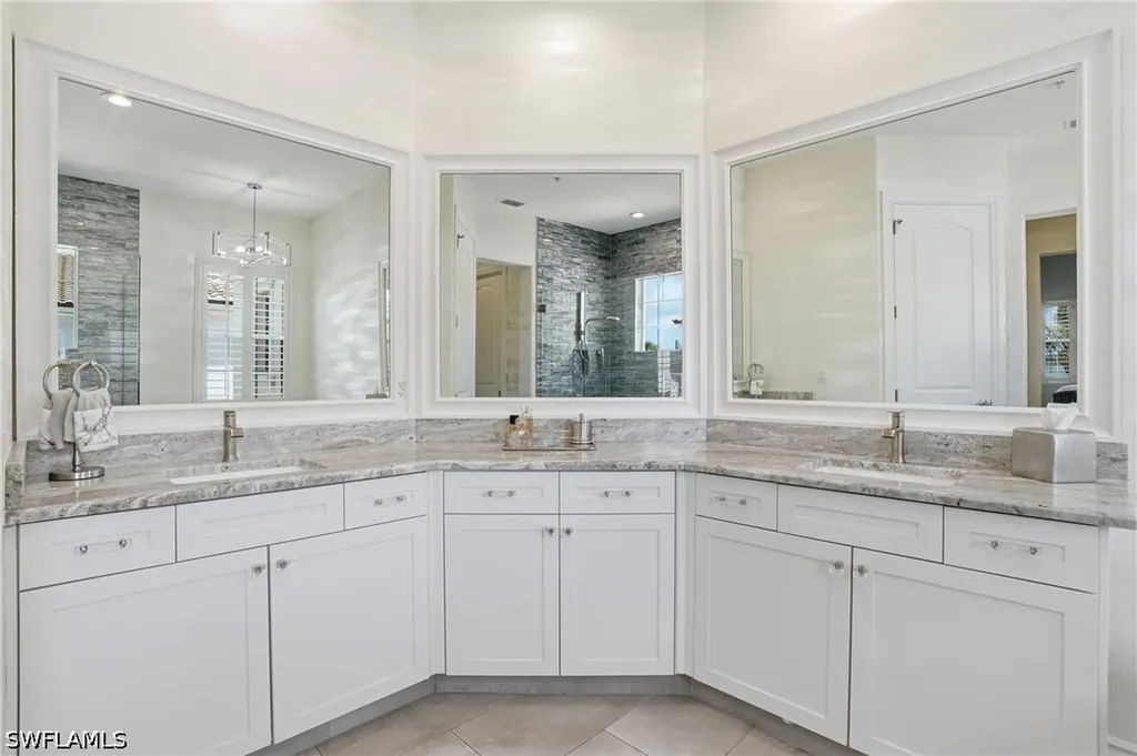 17701 Via Bella Acqua Court Miromar Lakes FL 33913