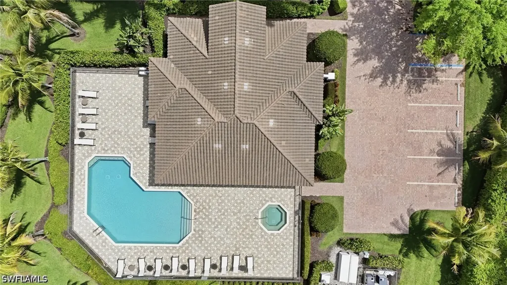 17701 Via Bella Acqua Court Miromar Lakes FL 33913