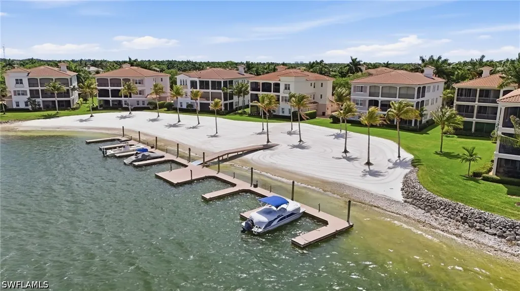 17701 Via Bella Acqua Court Miromar Lakes FL 33913