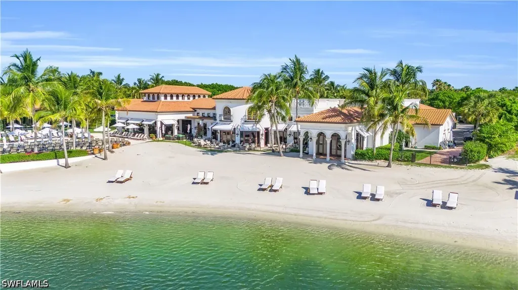 17701 Via Bella Acqua Court Miromar Lakes FL 33913