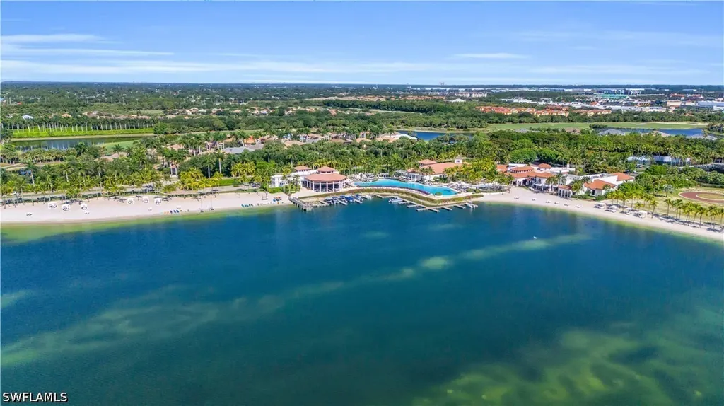 17701 Via Bella Acqua Court Miromar Lakes FL 33913