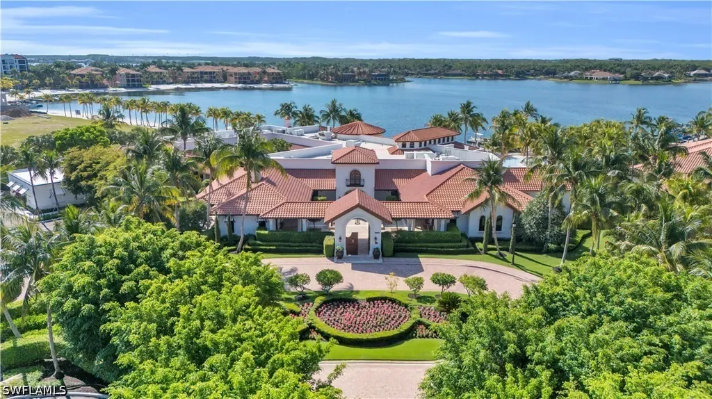 17701 Via Bella Acqua Court Miromar Lakes FL 33913