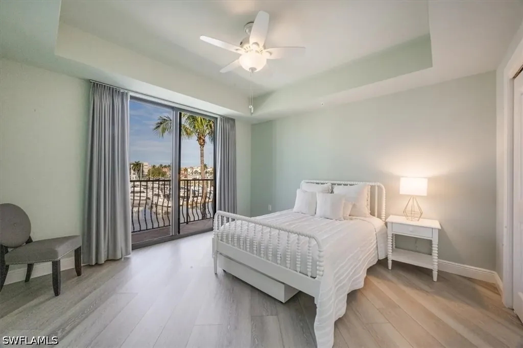 1490 5th Avenue S Naples FL 34102