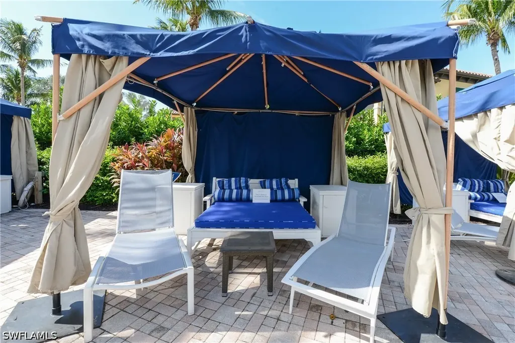 1490 5th Avenue S Naples FL 34102