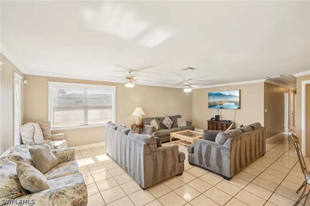 770 93rd Avenue N Naples FL 34108