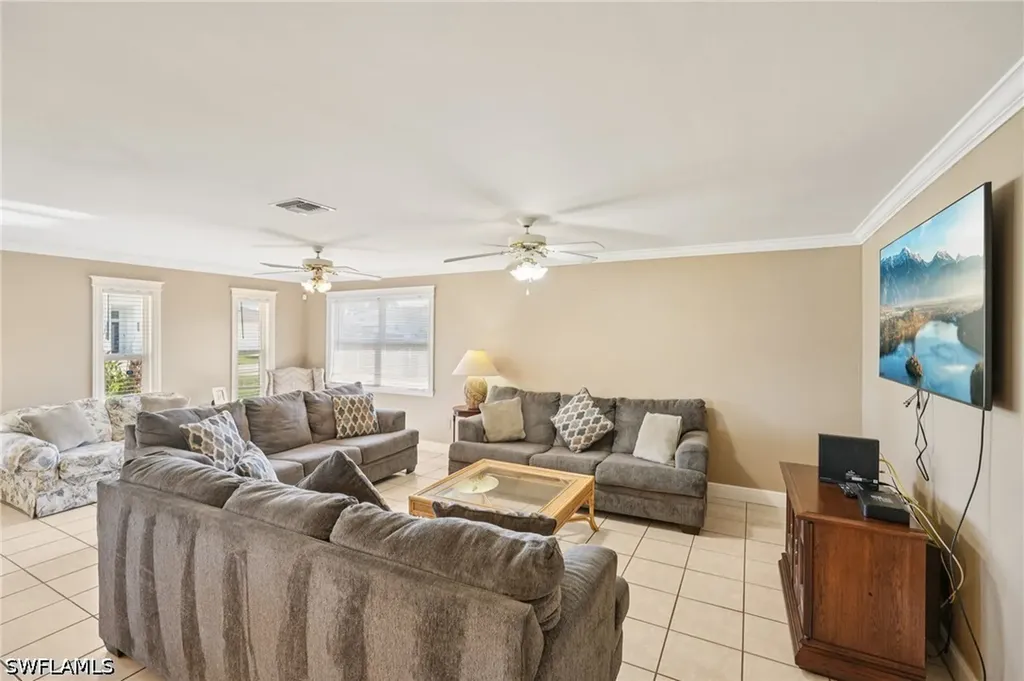 770 93rd Avenue N Naples FL 34108
