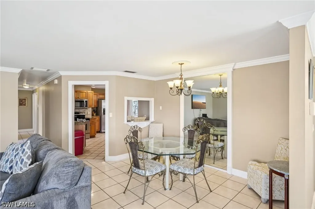 770 93rd Avenue N Naples FL 34108