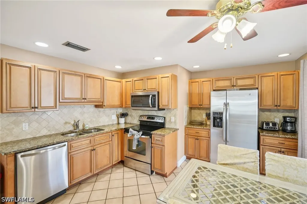 770 93rd Avenue N Naples FL 34108
