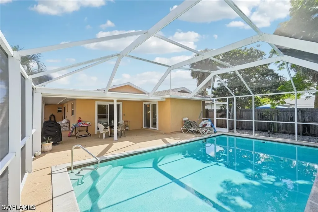 770 93rd Avenue N Naples FL 34108