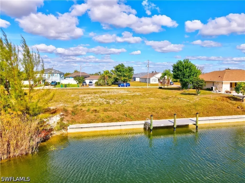 430 SW 24th Street Cape Coral FL 33991