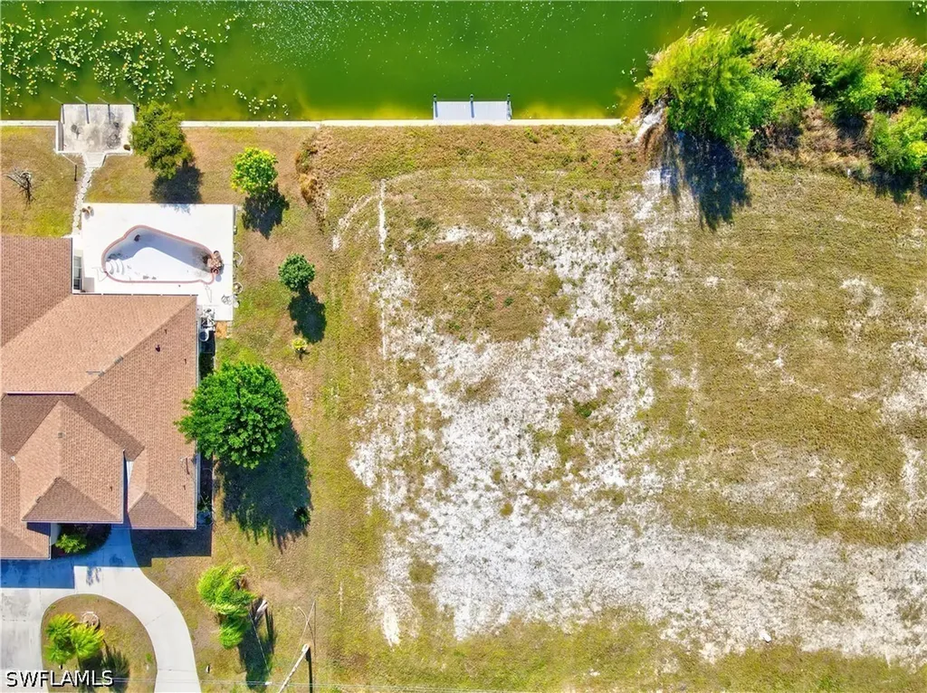430 SW 24th Street Cape Coral FL 33991