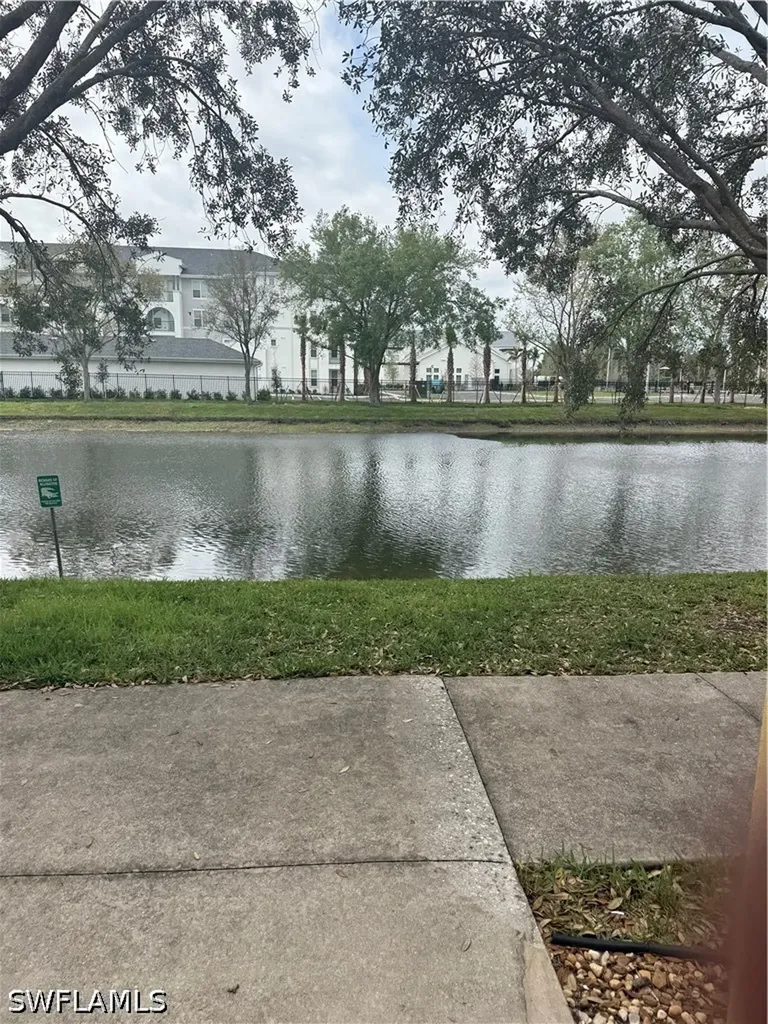 3939 Pomodoro Circle Cape Coral FL 33909
